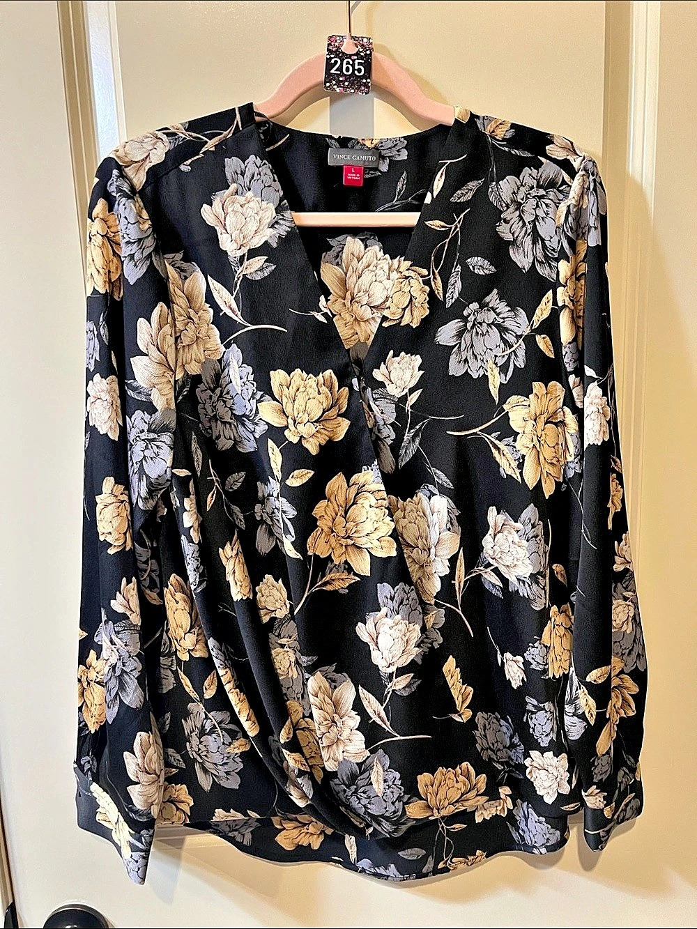 Vince Camuto Floral Polyester Blouse in Black & Yellow Large Like New H265